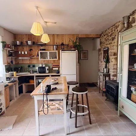 Du Figuier, Maison De Le Bousquet-d'Orb