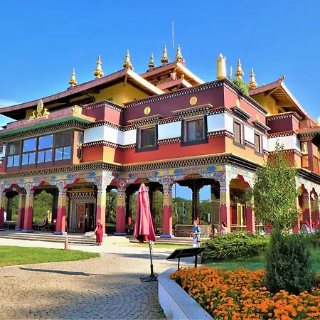 Du Figuier, Maison De