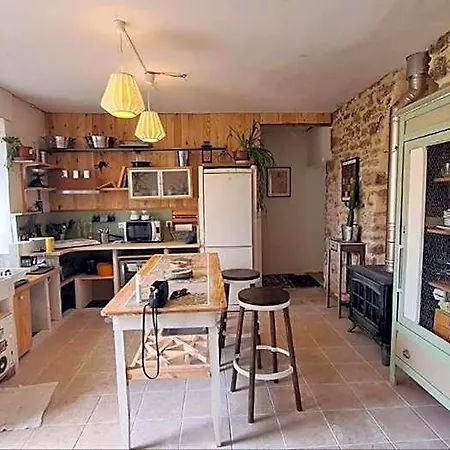 Du Figuier, Maison De Le Bousquet-d'Orb